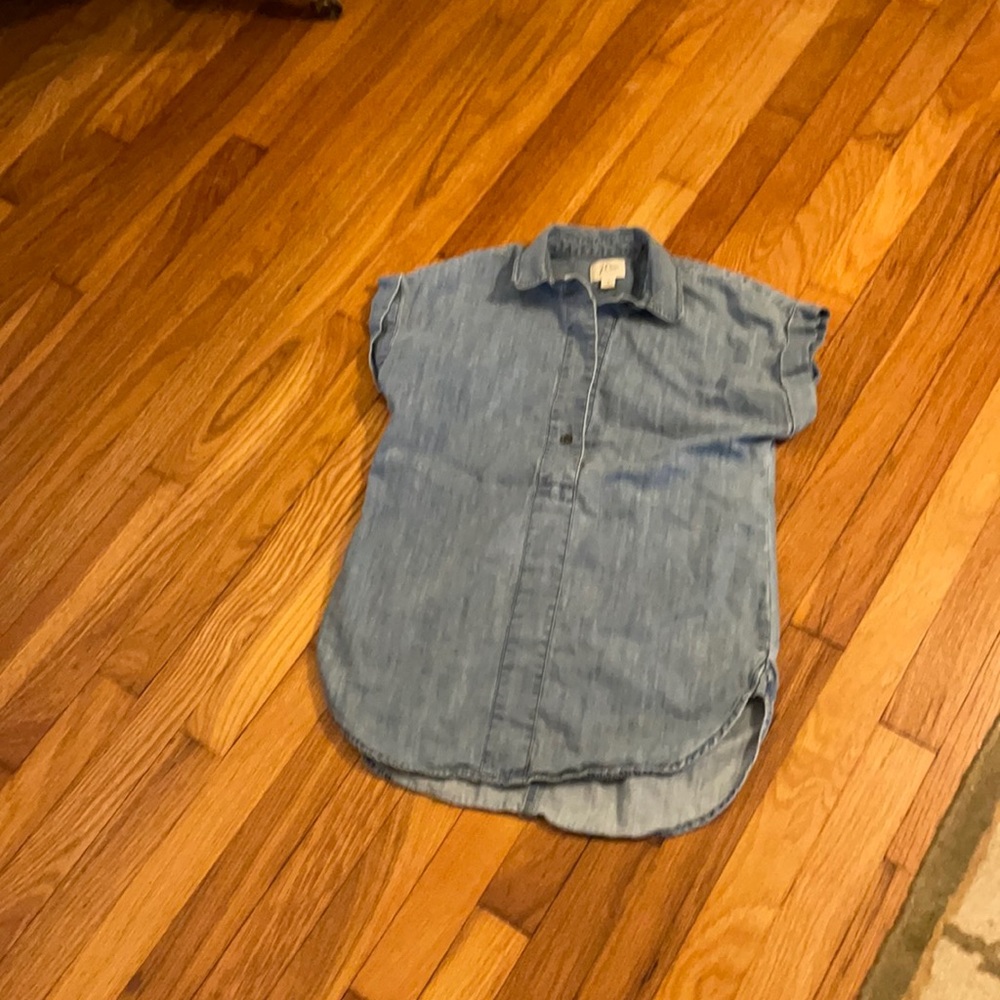 J. Crew Light Blue Denim Button-Up Short Sleeve Shirt